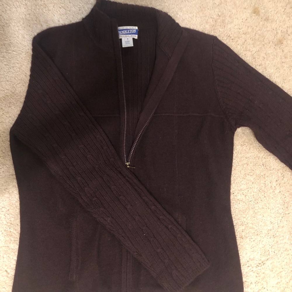 Vintage 100% wool cardigan zip-up sweater